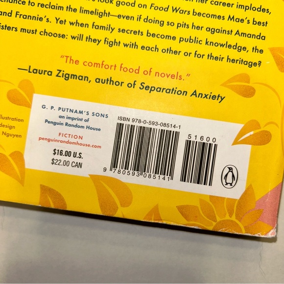 THE CHICKEN SISTERS by KJ Dell’Antonia 📚 Paperback Reese’s Book Club Book - Picture 7 of 9